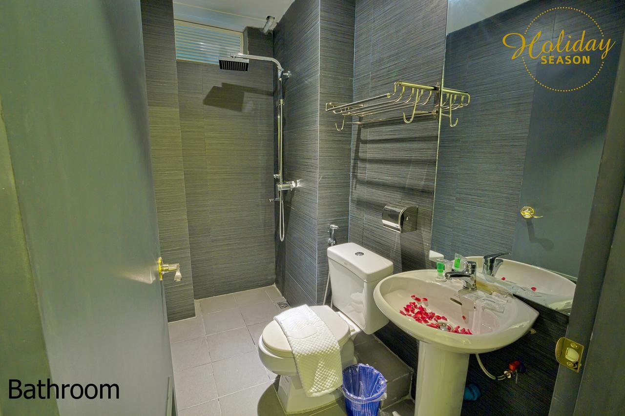 Holiday Season Motel Rangun Zewnętrze zdjęcie