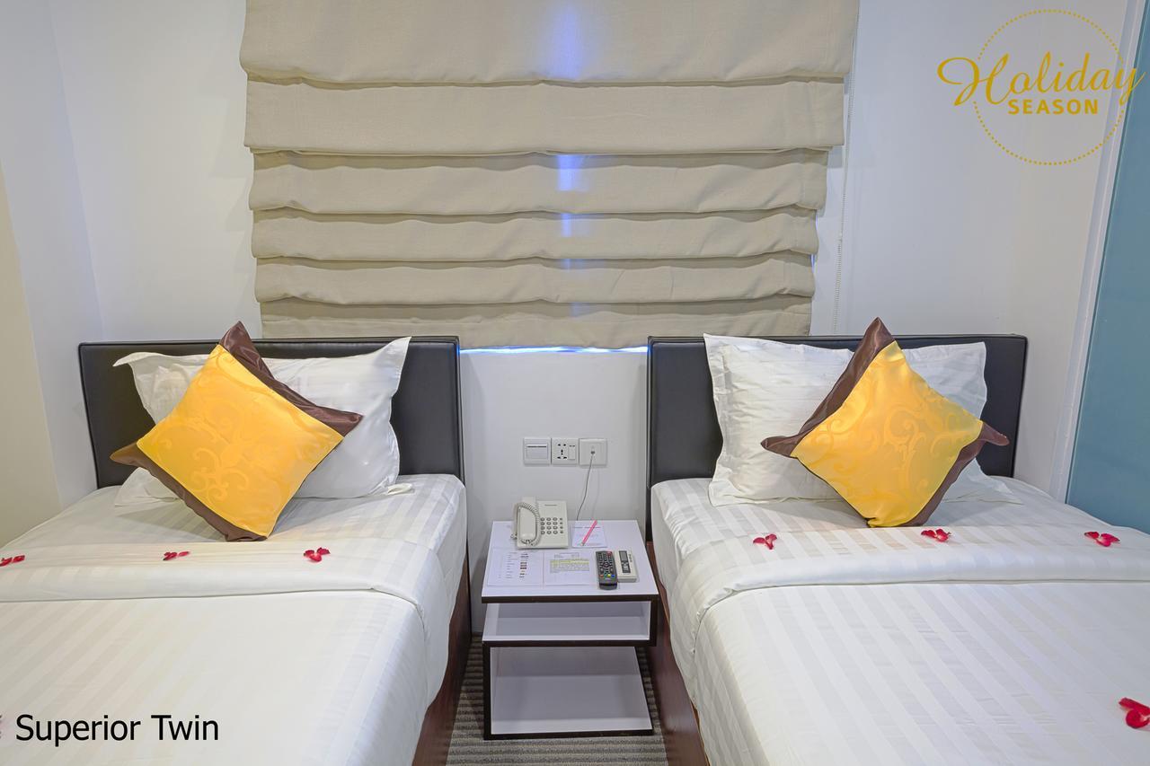 Holiday Season Motel Rangun Zewnętrze zdjęcie